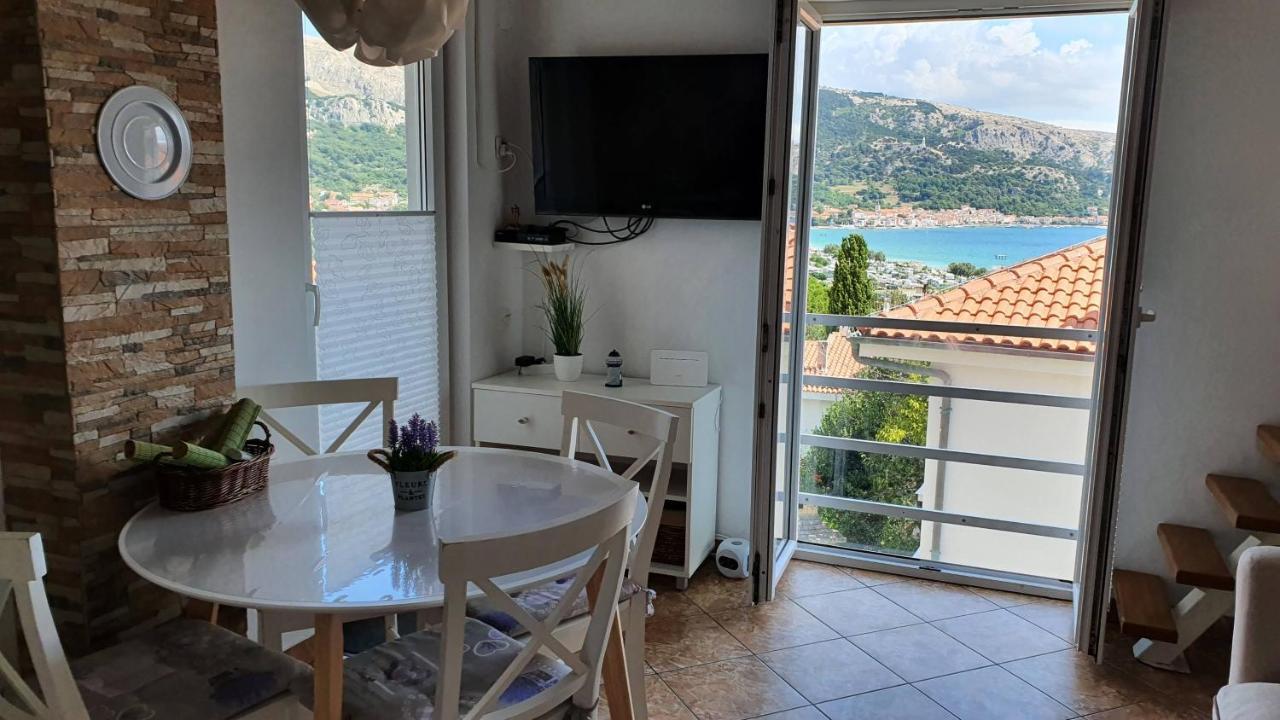 Apartment Helmut With Sea View Baska  Exterior photo