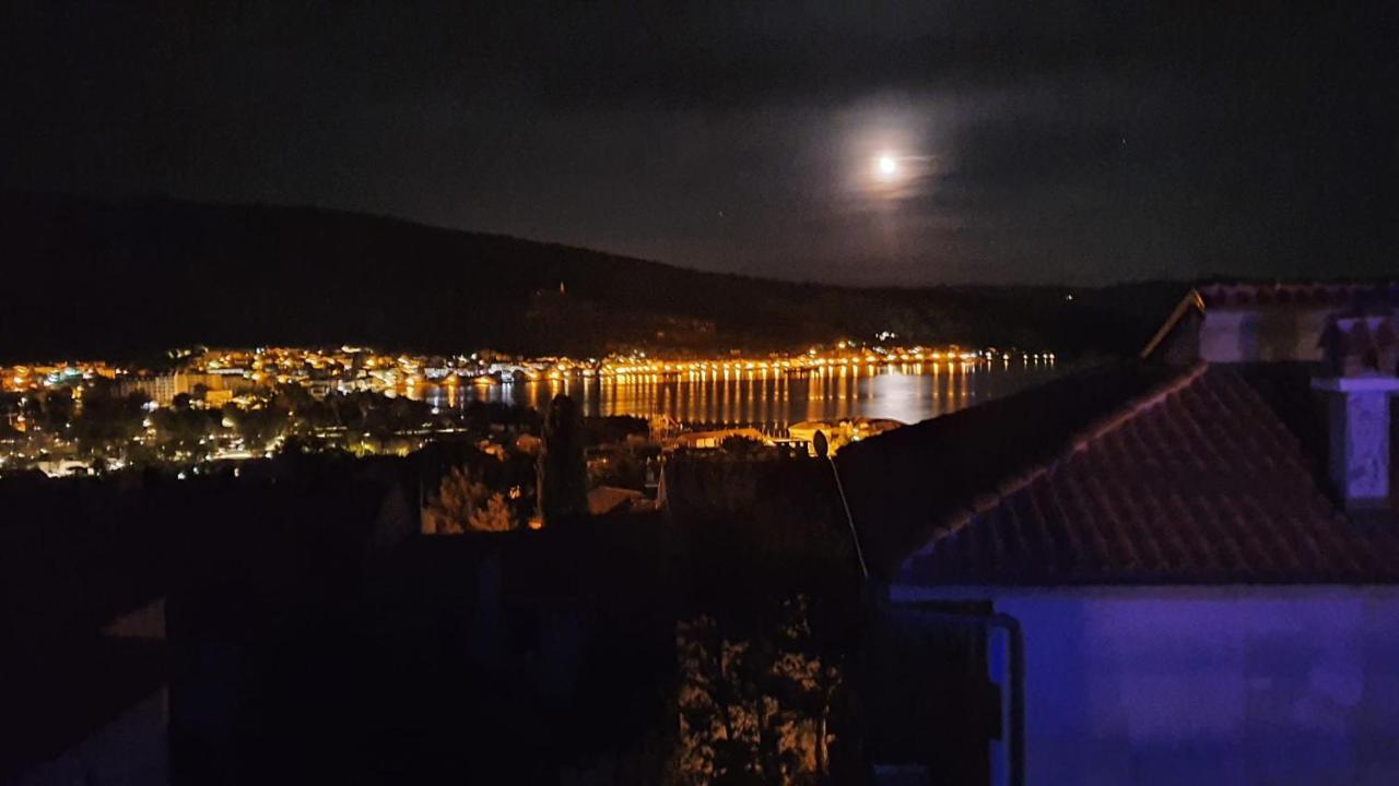 Apartment Helmut With Sea View Baska  Exterior photo