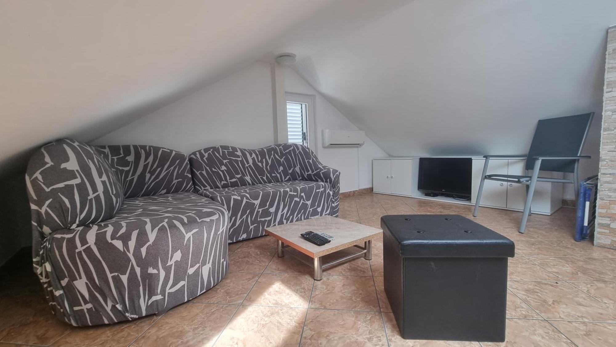 Apartment Helmut With Sea View Baska  Exterior photo